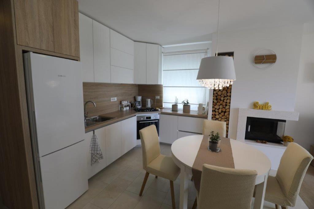 Smil'E Apartments Vodice Ngoại thất bức ảnh