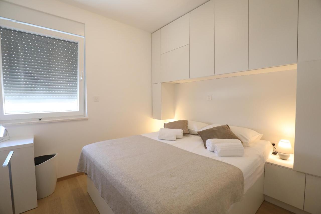 Smil'E Apartments Vodice Ngoại thất bức ảnh